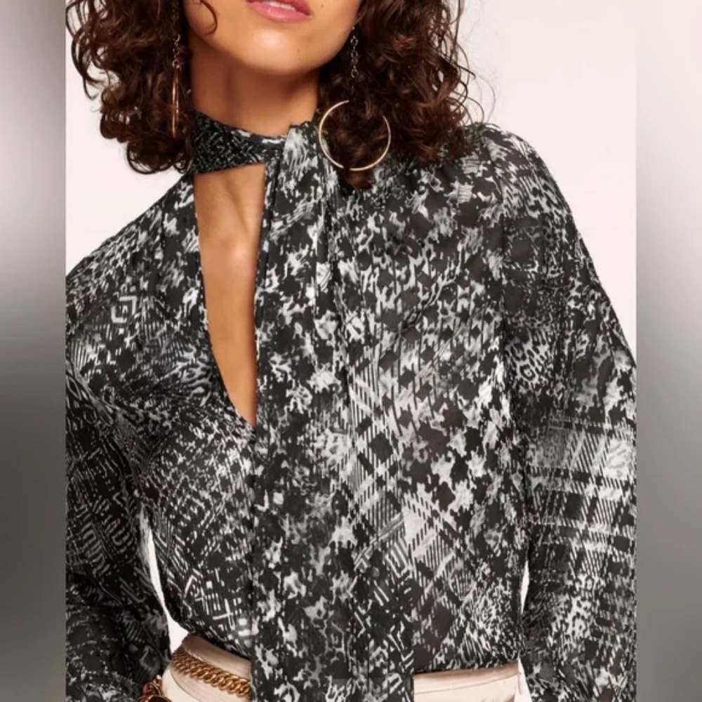 Ramy Brook Aliyah V Neck Blouse in Houndstooth Burnout Size Small NWOT $395